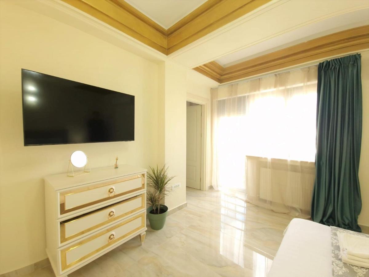 בוקרשט Laroka House Luxury Apartment City Center Universitate מראה חיצוני תמונה